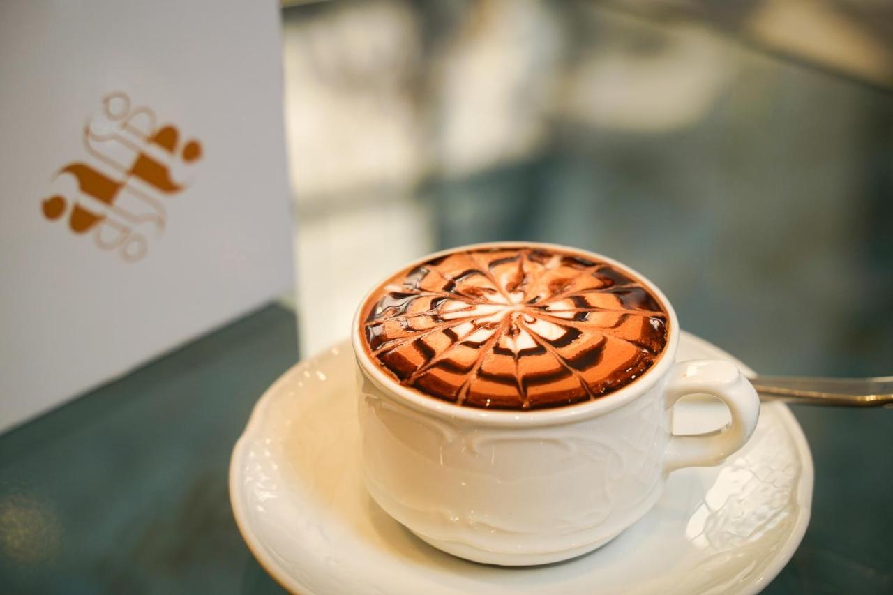 Ambiance Boutique Art Hotel Карачи Екстериор снимка